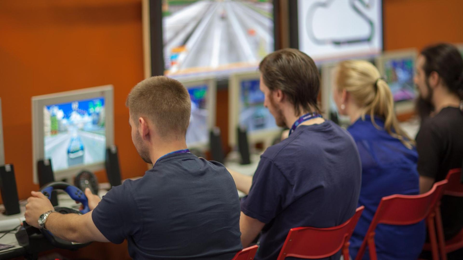 Die Gamescom ist die größte Messe für Computerspiele weltweit. Die Gamescom ist die größte Messe für Computerspiele weltweit.