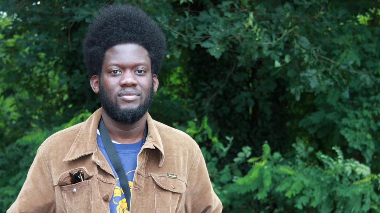 Michael Kiwanuka beim Haldern Pop vor seinem Live-Auftritt am 12.08.2016. Michael Kiwanuka beim Haldern Pop vor seinem Live-Auftritt am 12.08.2016.