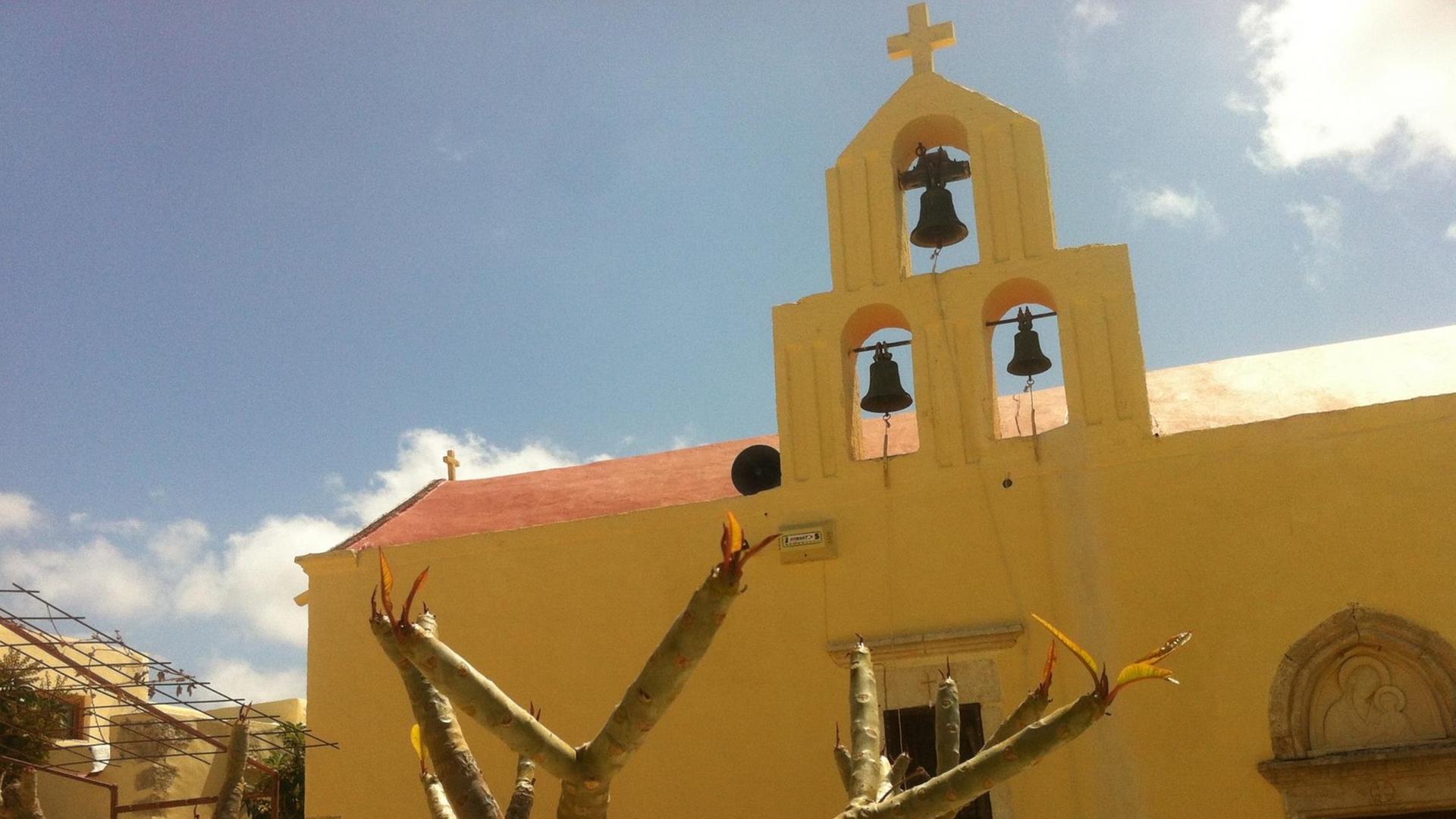 Der Heilige Geist weht, wo er will - an das panorthodoxe Konzil gibt es ganz unterschiedliche Wünsche und Erwartungen. Der Heilige Geist weht, wo er will - an das panorthodoxe Konzil gibt es ganz unterschiedliche Wünsche und Erwartungen.