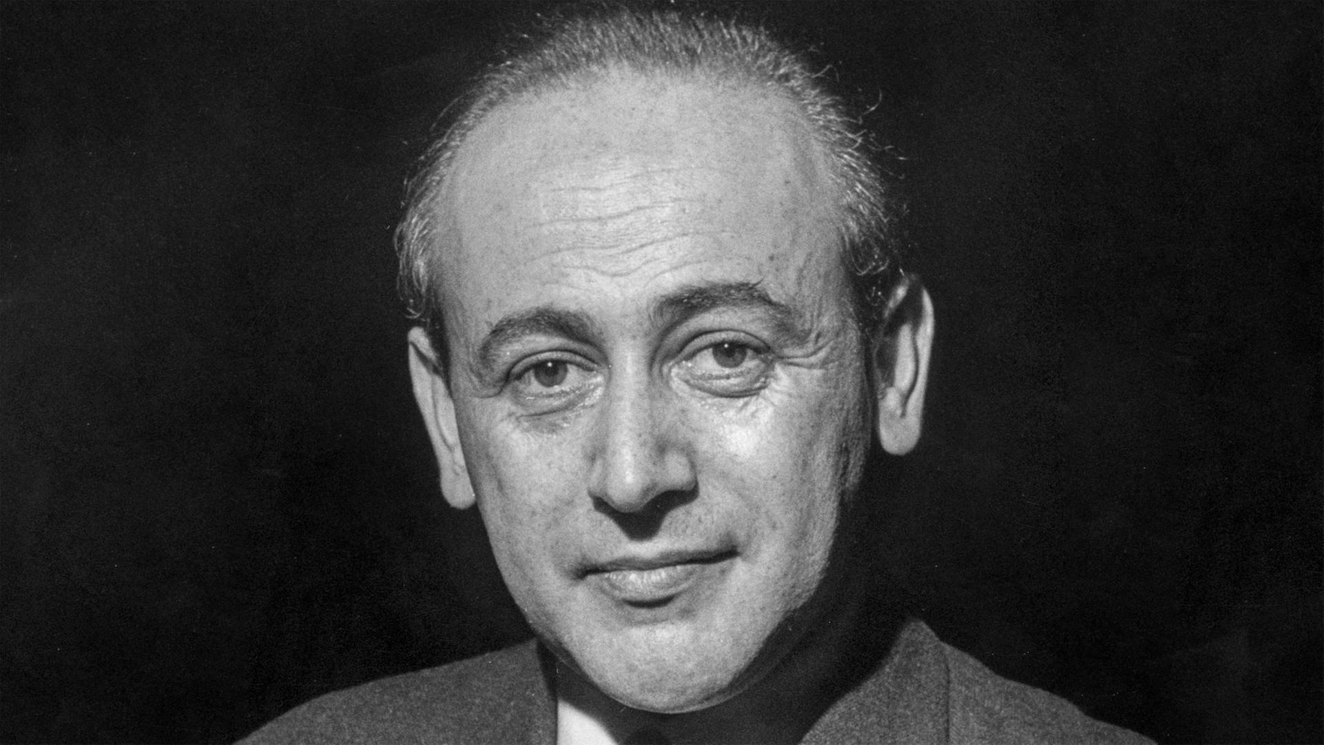 Porträt des Lyrikers Paul Celan. Porträt des Lyrikers Paul Celan.