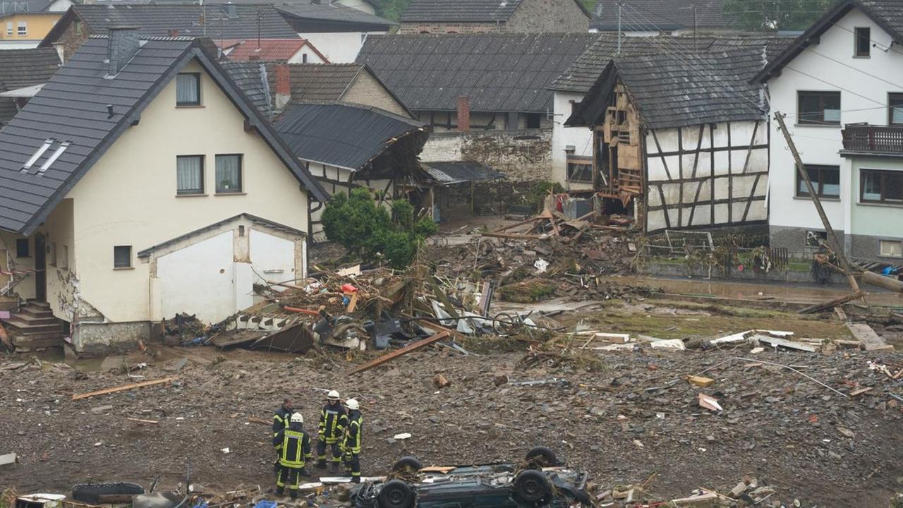 Die Gemeinde Schuld am Tag nach der Hochwasserkatastrophe. Die Gemeinde Schuld am Tag nach der Hochwasserkatastrophe.