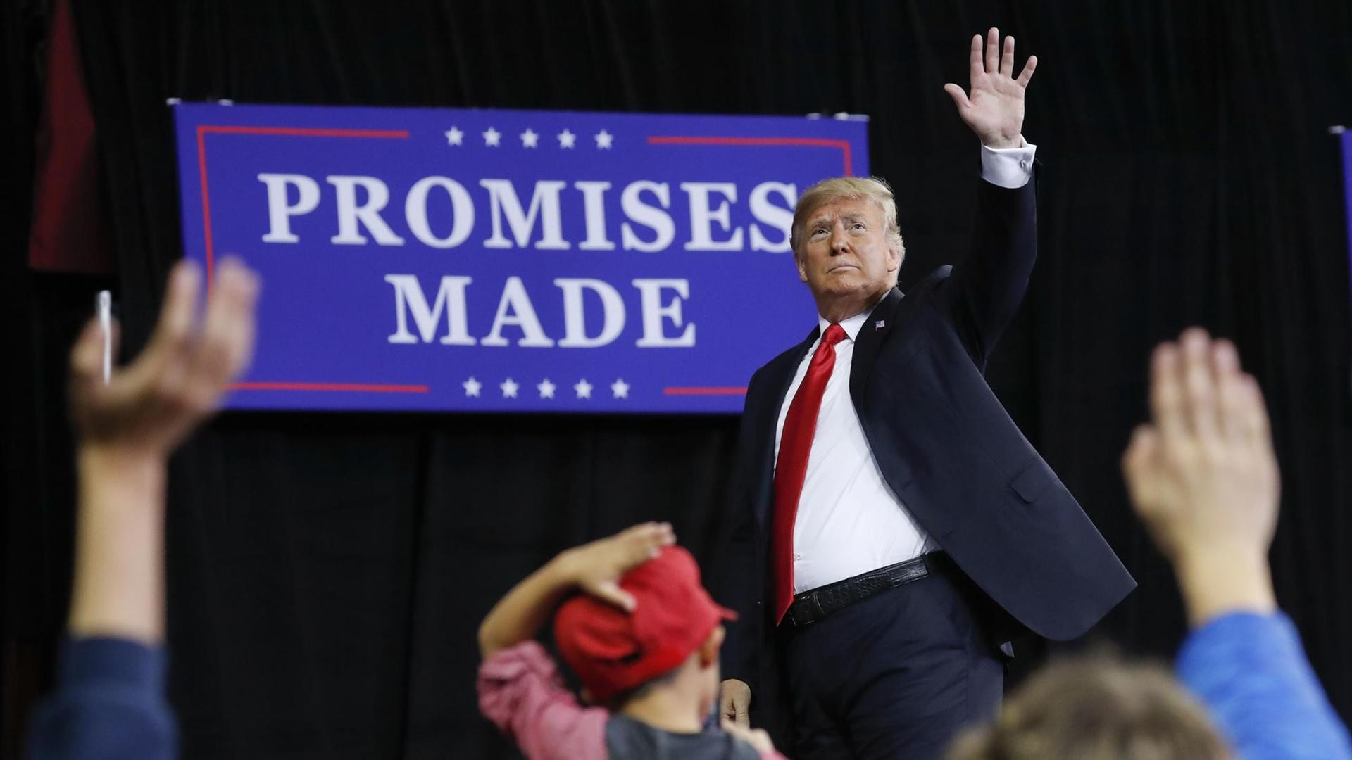 President Donald Trump waves to supporters after speaking at a campaign rally at Kansas Expocentre, Saturday, Oct. 6, 2018 in Topeka, Kan. (AP Photo/Pablo Martinez Monsivais) President Donald Trump waves to supporters after speaking at a campaign rally at Kansas Expocentre, Saturday, Oct. 6, 2018 in Topeka, Kan. (AP Photo/Pablo Martinez Monsivais)