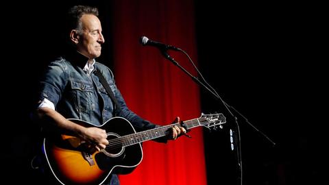 Bruce Springsteen auf der Bühne des New York Comedy Festival.