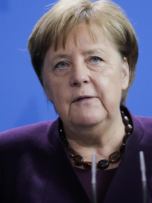 Bundeskanzlerin Merkel hat mit Entsetzen auf die Gewalttat von Hanau reagiert.