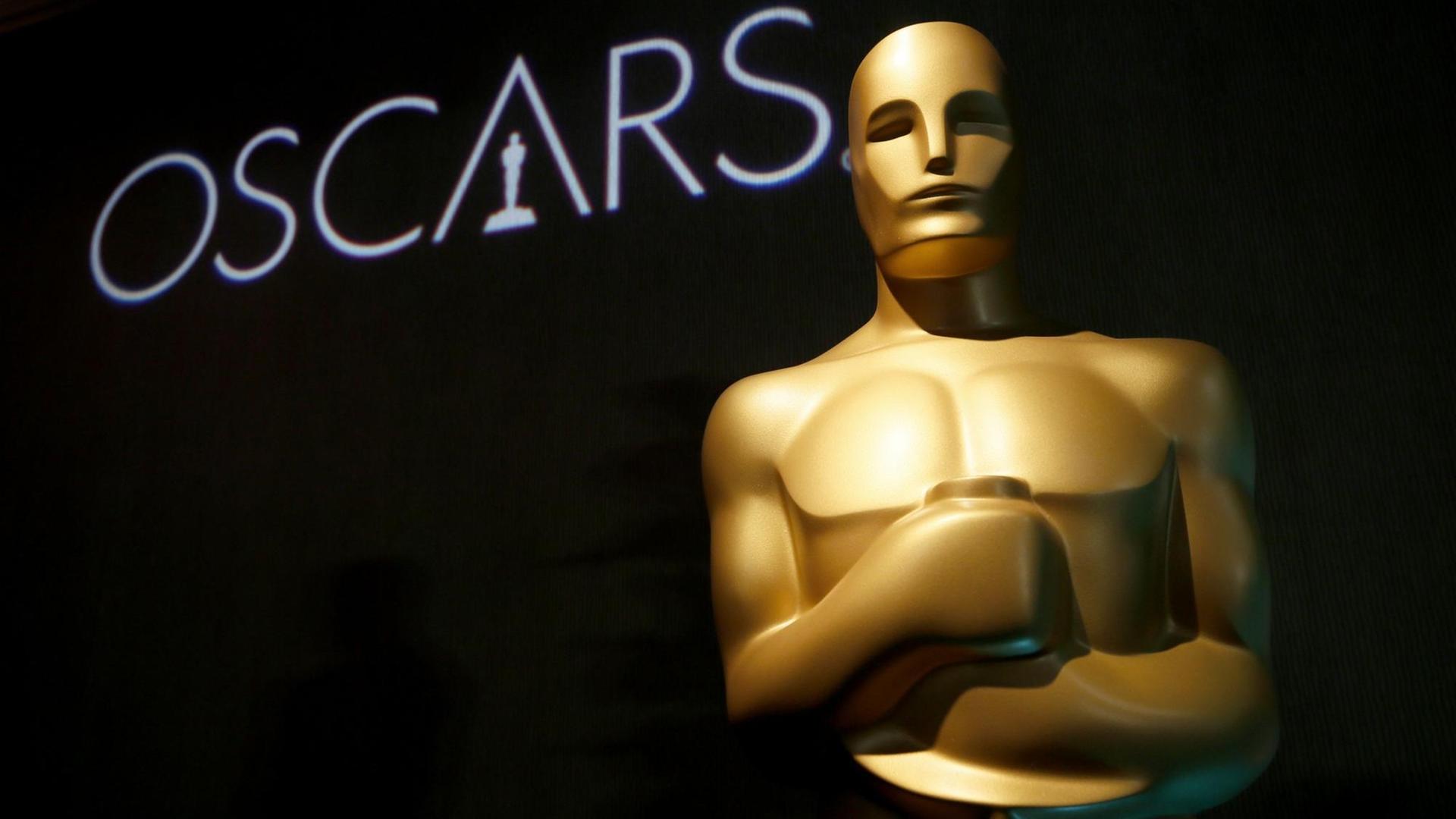 Die Oscar-Statue in Gold bei einer früheren Preisverleihung. Die Oscar-Statue in Gold bei einer früheren Preisverleihung.