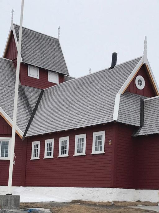 Das achteckige "Tintenfass Gottes" auf der westgrönlandischen Disko-Insel.