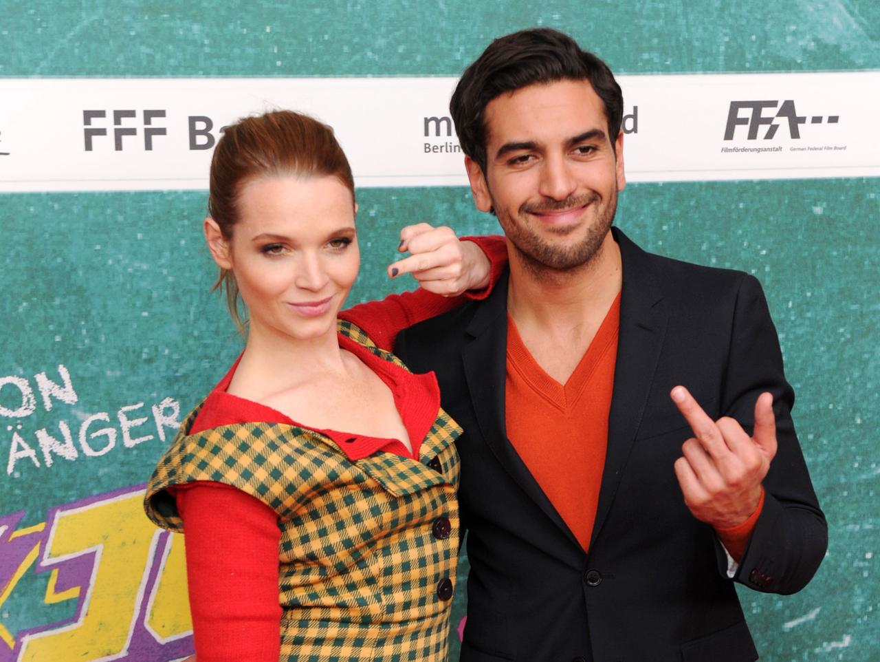 Die Schauspieler Elyas M'Barek und Karoline Herfurth Die Schauspieler Elyas M'Barek und Karoline Herfurth