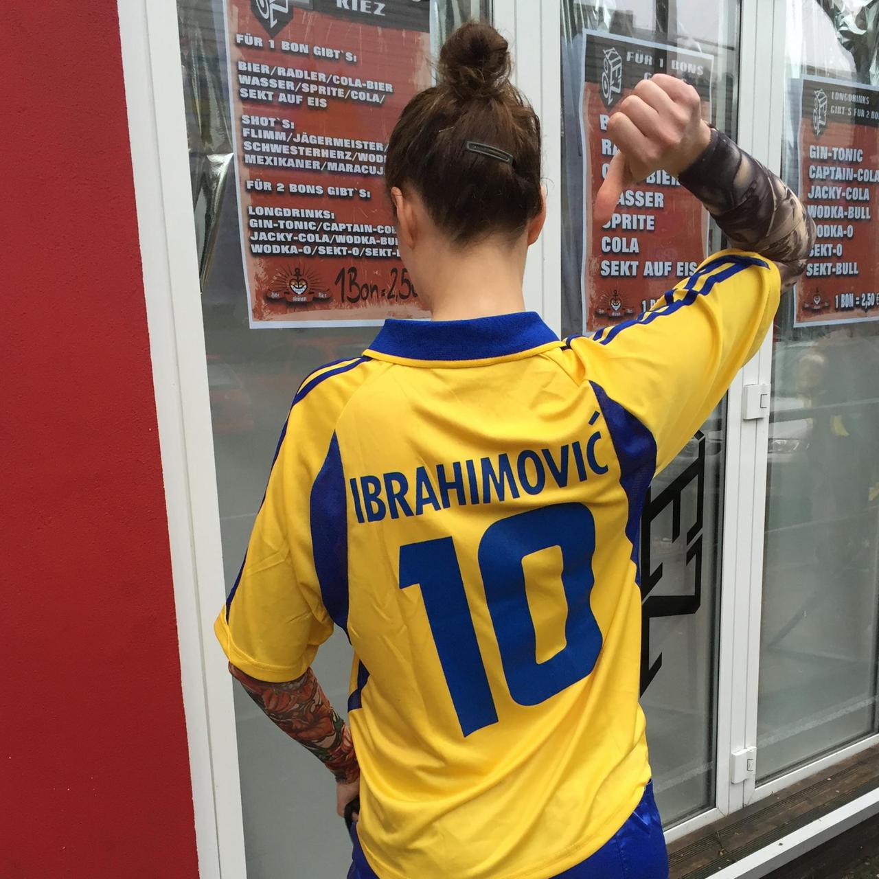 Die Autorin als Zlatan Ibrahimovic an Karneval. Die Autorin als Zlatan Ibrahimovic an Karneval.