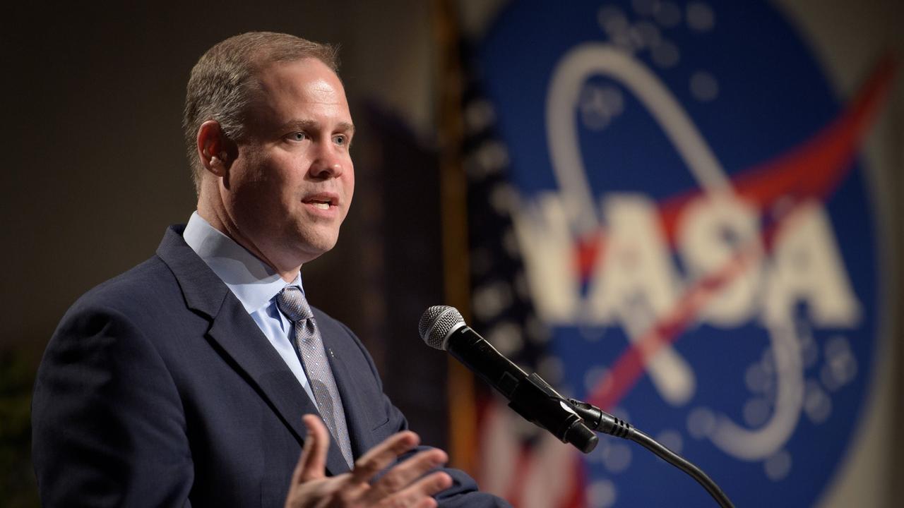 Setzt sich vehement für internationale Zusammenarbeit im Weltraum ein: NASA-Boss Jim Bridenstine. Setzt sich vehement für internationale Zusammenarbeit im Weltraum ein: NASA-Boss Jim Bridenstine.