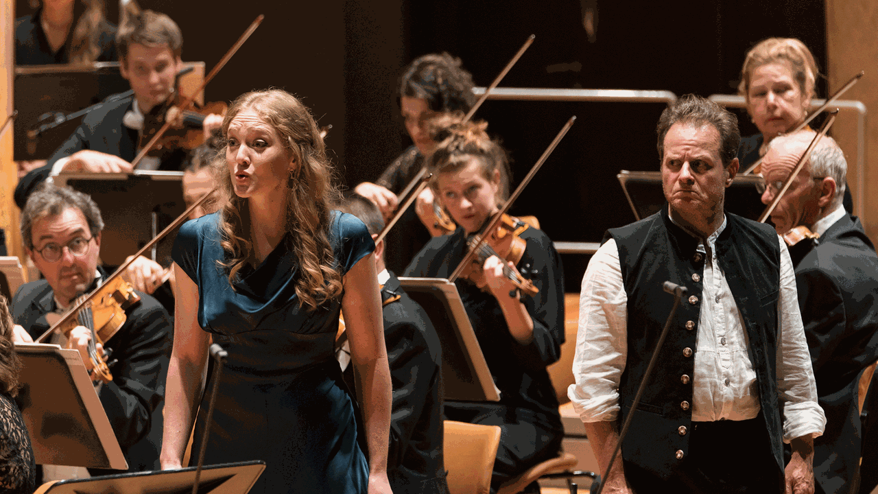 Bethany Horak-Hallett, Colin Judson und das DSO Berlin bei einer konzertanten Aufführung der Oper "Rusalka" in der Philharmonie Berlin am 19.9.2019 Bethany Horak-Hallett, Colin Judson und das DSO Berlin bei einer konzertanten Aufführung der Oper "Rusalka" in der Philharmonie Berlin am 19.9.2019