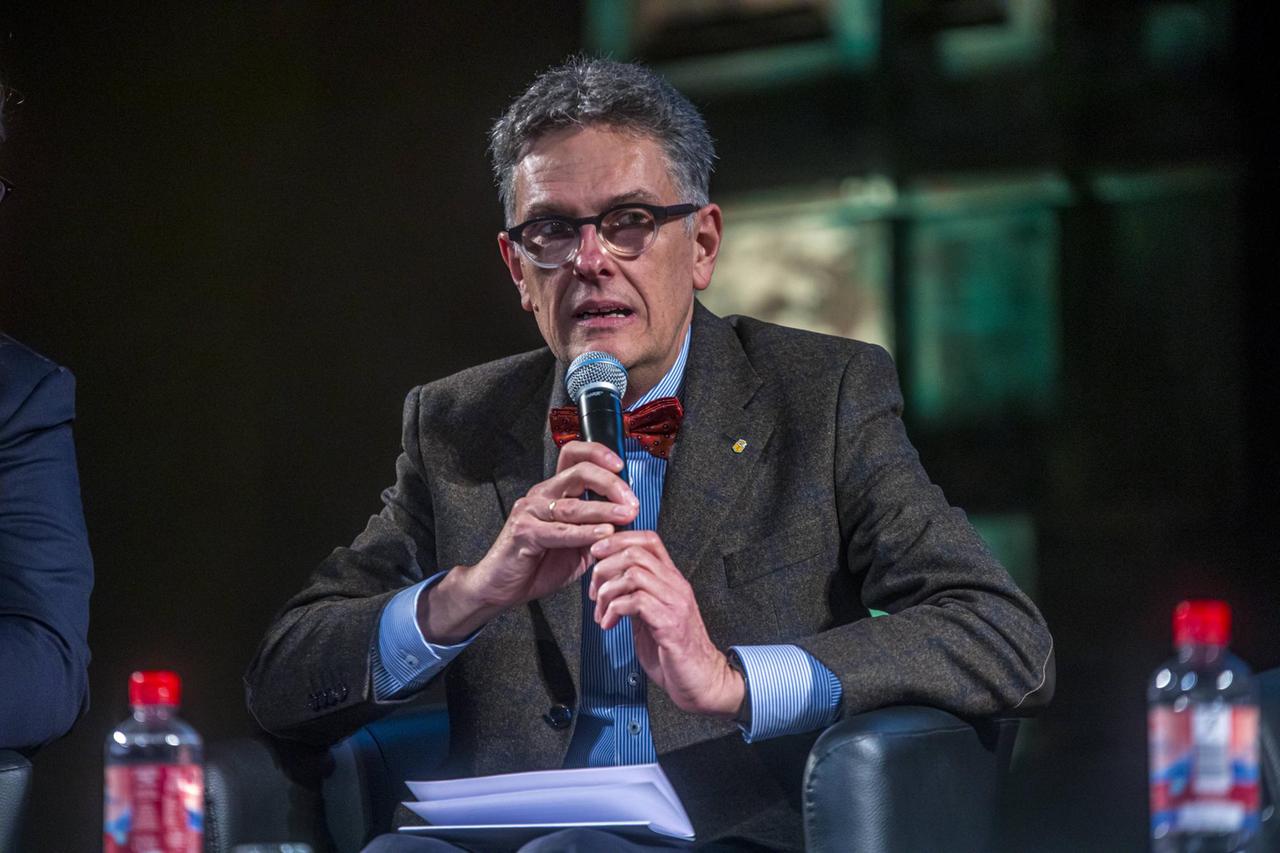 Leider liegt für dieses Bild keine Bildbeschreibung vor Leider liegt für dieses Bild keine Bildbeschreibung vor