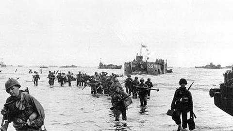 Juni 1944: US-amerikanische Truppen landen in der Normandie