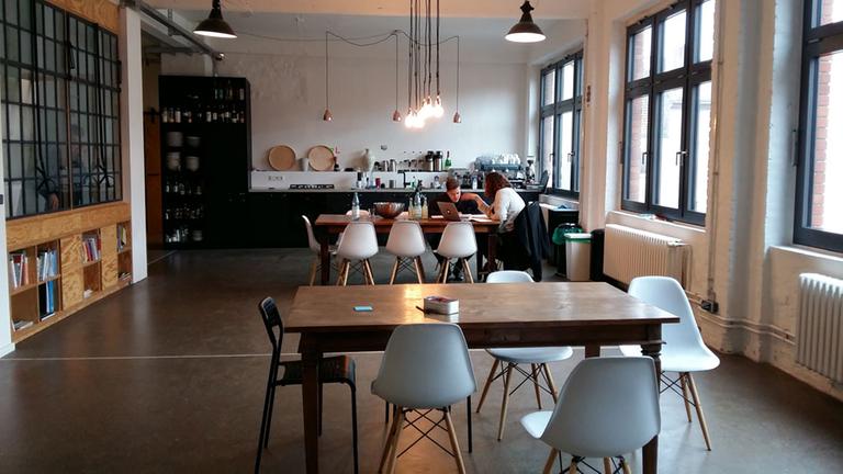 Der Büro-Loft der Berliner Innovationsagentur "Dark Horse" Der Büro-Loft der Berliner Innovationsagentur "Dark Horse"