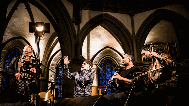 Rauf Islamov, Hüsnu Senlendirici, Alim Qasimov und Michel Godard beim Eröffnungskonzert des Morgenland Festivals Osnabrück am 14.6.19 in der Marienkirche Rauf Islamov, Hüsnu Senlendirici, Alim Qasimov und Michel Godard beim Eröffnungskonzert des Morgenland Festivals Osnabrück am 14.6.19 in der Marienkirche