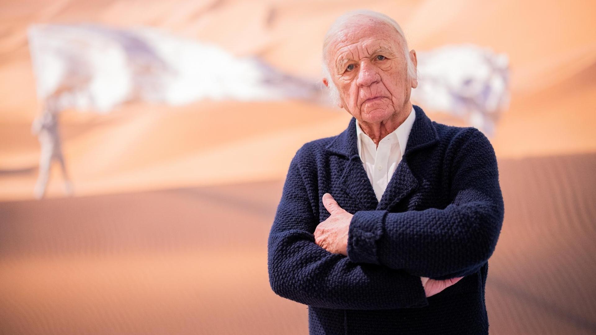 Der Maler und Bildhauer Heinz Mack. Der Maler und Bildhauer Heinz Mack.