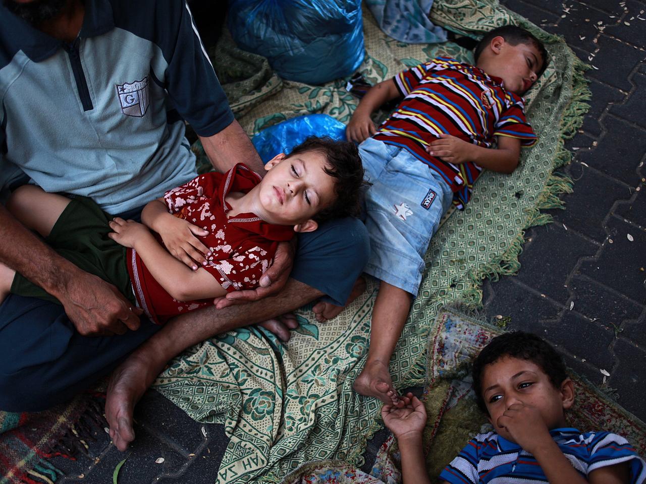 Gaza-Krieg: Palästinensische Kinder suchen Zuflucht in einer UNO-Schule Gaza-Krieg: Palästinensische Kinder suchen Zuflucht in einer UNO-Schule