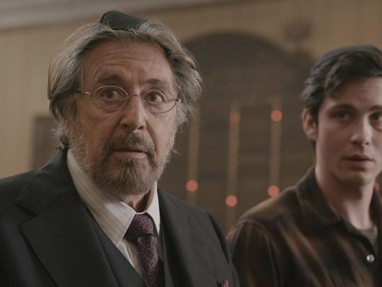 Al Pacino und Logan Lerman in "Hunters".