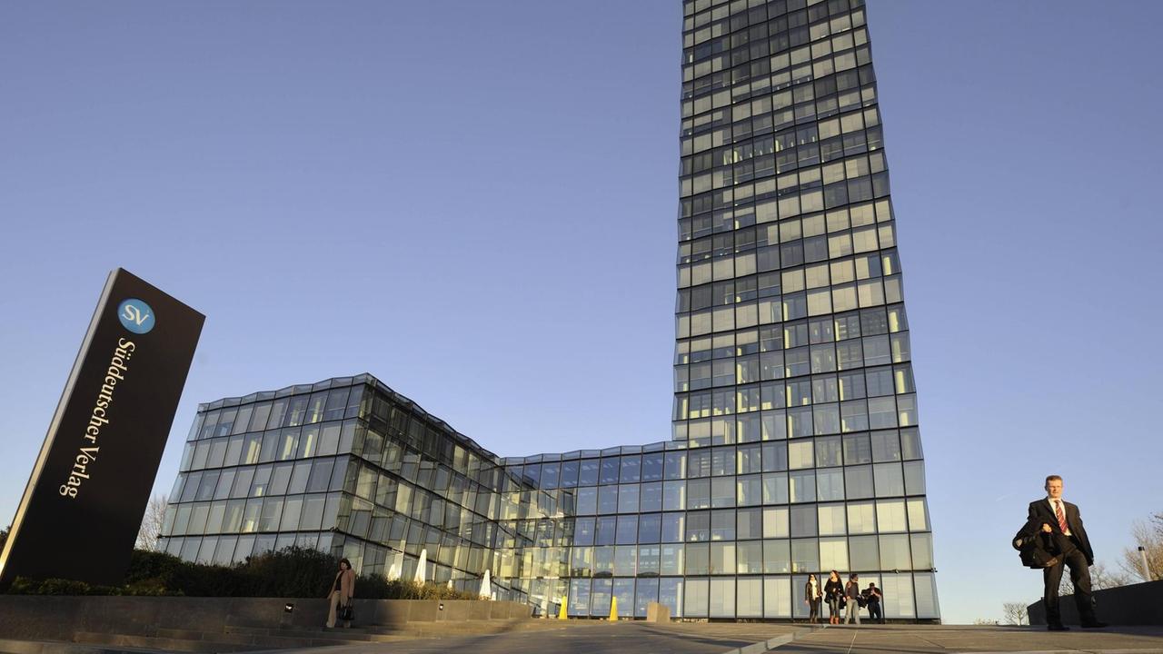 Das Gebäude des Süddeutschen Verlags in München, AUfnahme vom 05.11.2008 Das Gebäude des Süddeutschen Verlags in München, AUfnahme vom 05.11.2008