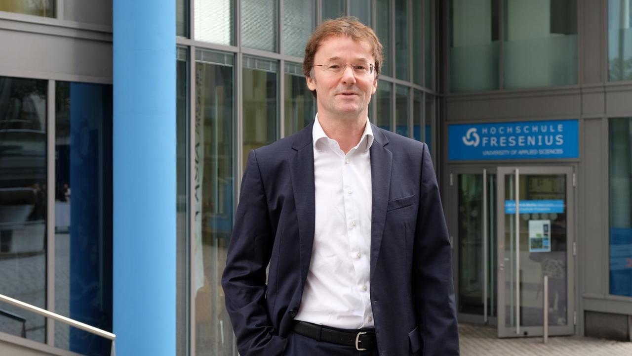 Christian Müller, Studiengangsleiter Sportmanagement, Hochschule Fresenius Christian Müller, Studiengangsleiter Sportmanagement, Hochschule Fresenius