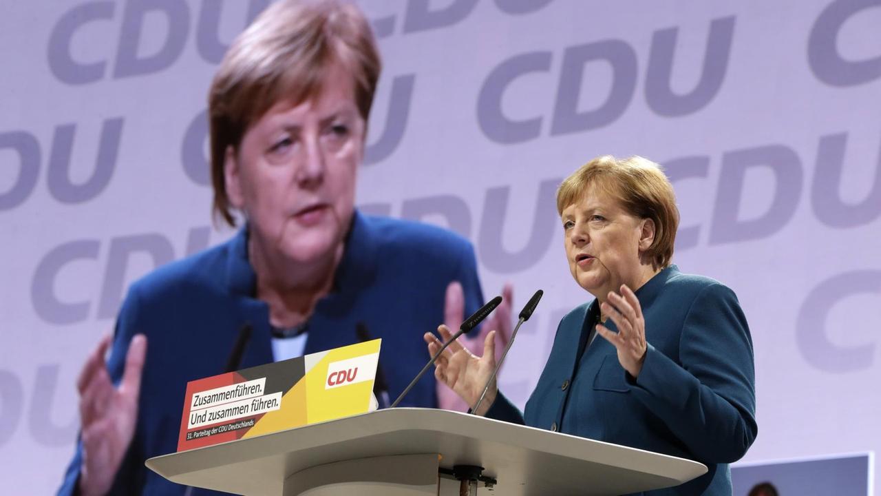 Angela Merkel bei ihrer Abschiedsrede als CDU-Chefin Angela Merkel bei ihrer Abschiedsrede als CDU-Chefin