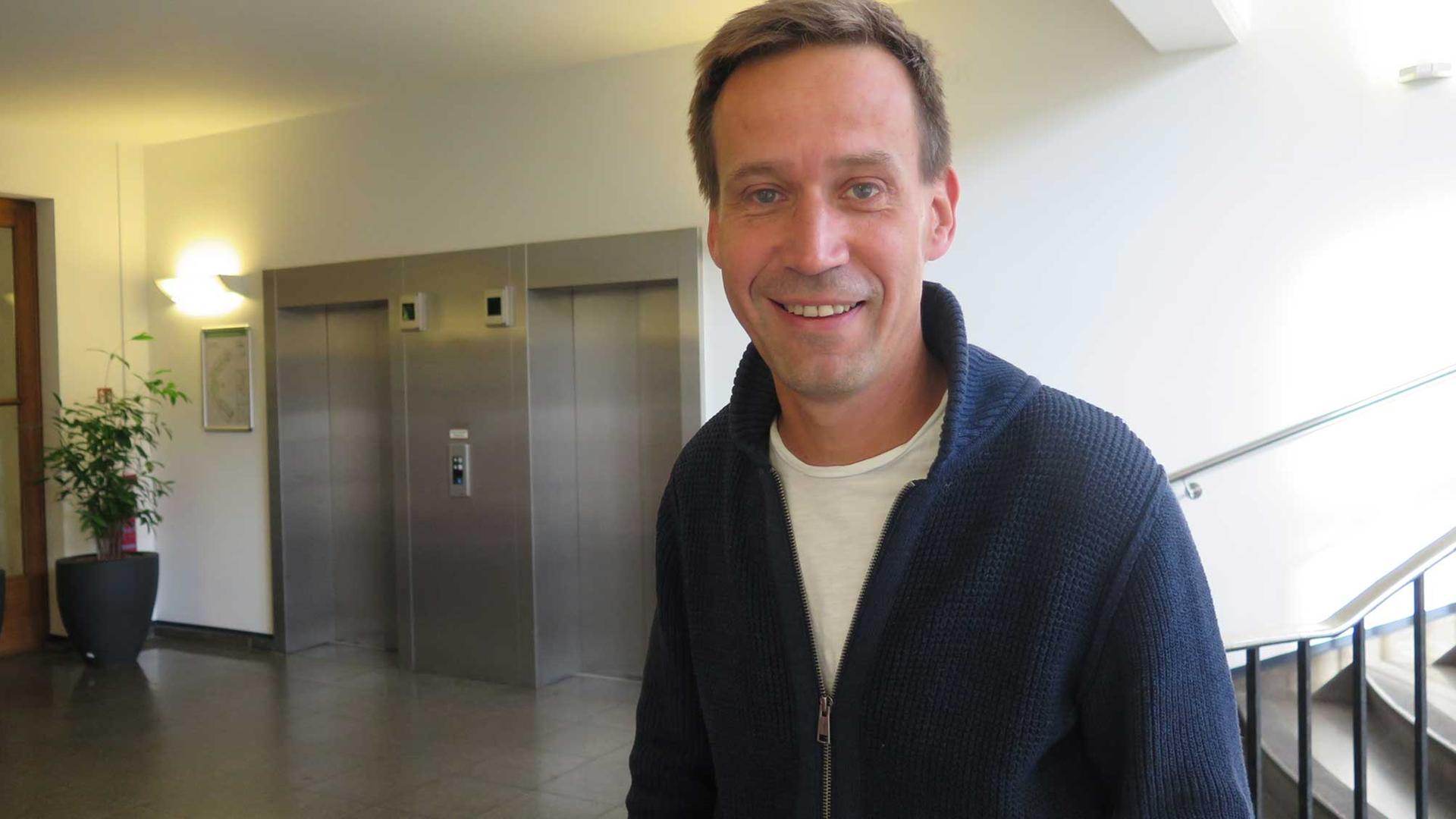 Literaturkritiker Volker Weidermann, Moderator vom "Literarischen Quartett" zu Gast bei Deutschlandradio Kultur. Literaturkritiker Volker Weidermann, Moderator vom "Literarischen Quartett" zu Gast bei Deutschlandradio Kultur.