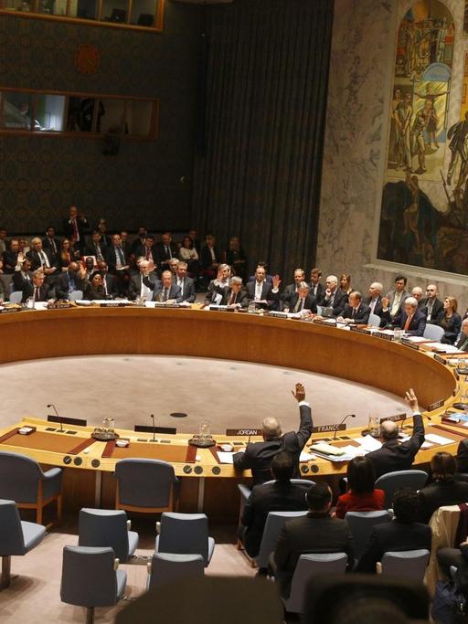 Das Rund der Verhandlungstische im UNO-Sicherheitsrat in New York.