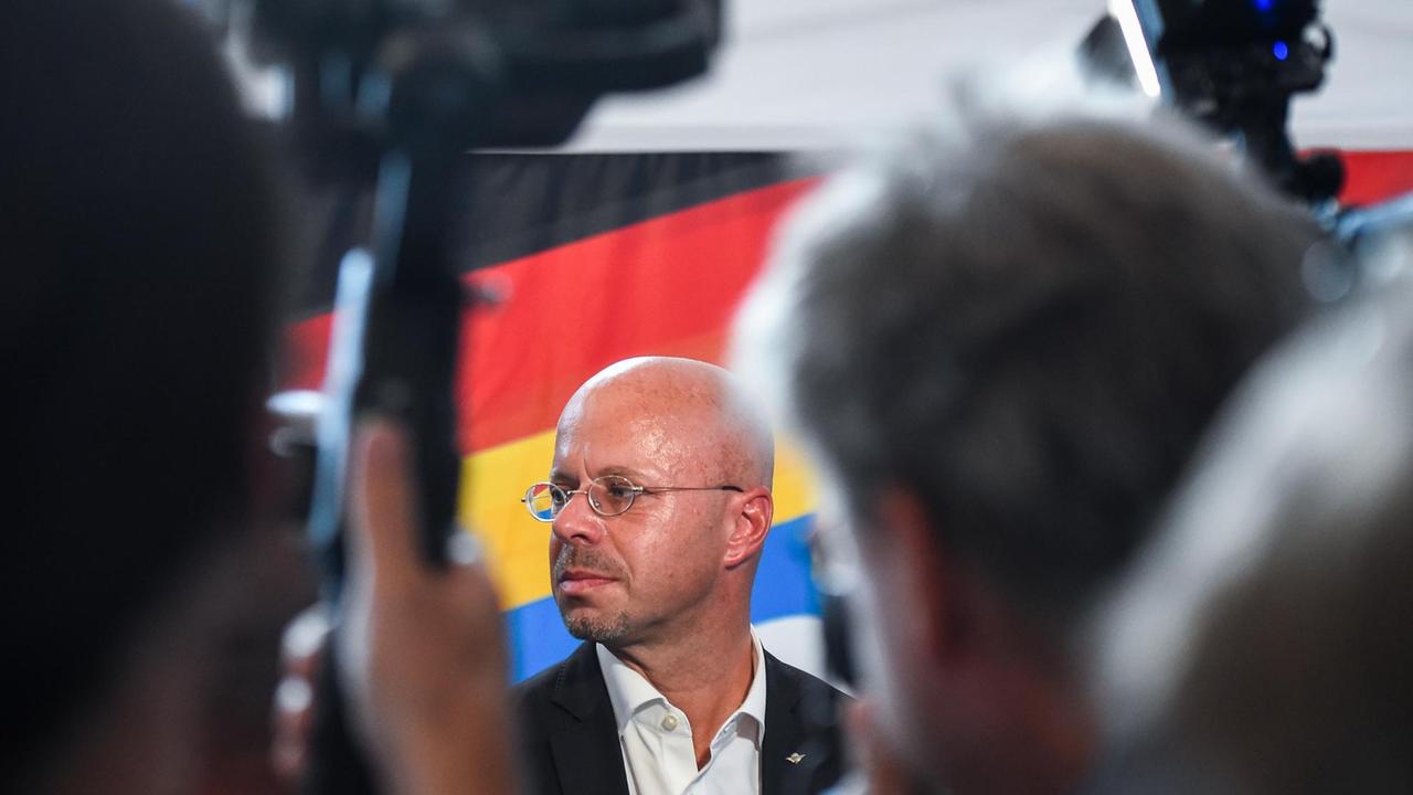 Spitzenkandidat der brandenburgischen AfD und einer der Wahlsieger: Andreas Kalbitz. Spitzenkandidat der brandenburgischen AfD und einer der Wahlsieger: Andreas Kalbitz.