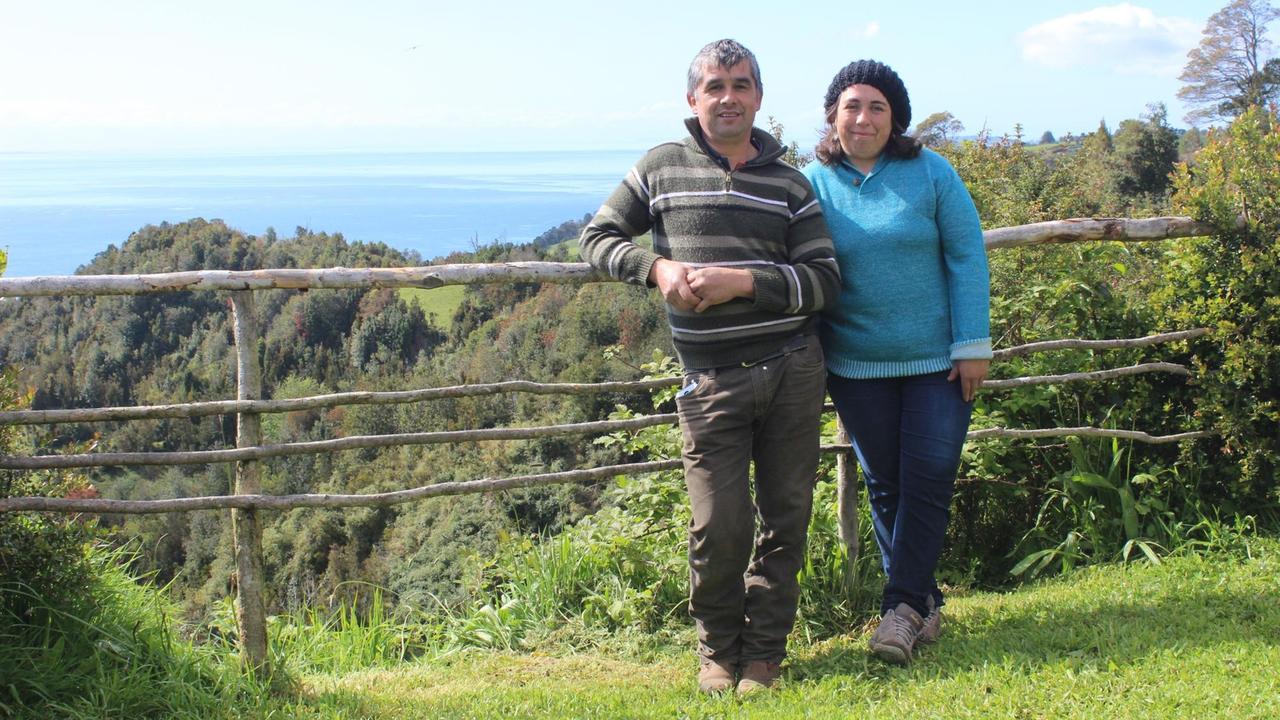 Sind mit Hexengeschichten aufgewachsen: Mabel Barrientos und ihr Mann Juan Carlos