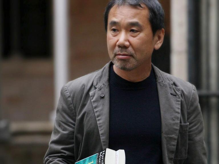 Der japanische Schriftsteller Haruki Murakami in Barcelona, anlässlich der Verleihung des 23. Catalunya International Awards, aufgenommen am 8.6.2011.