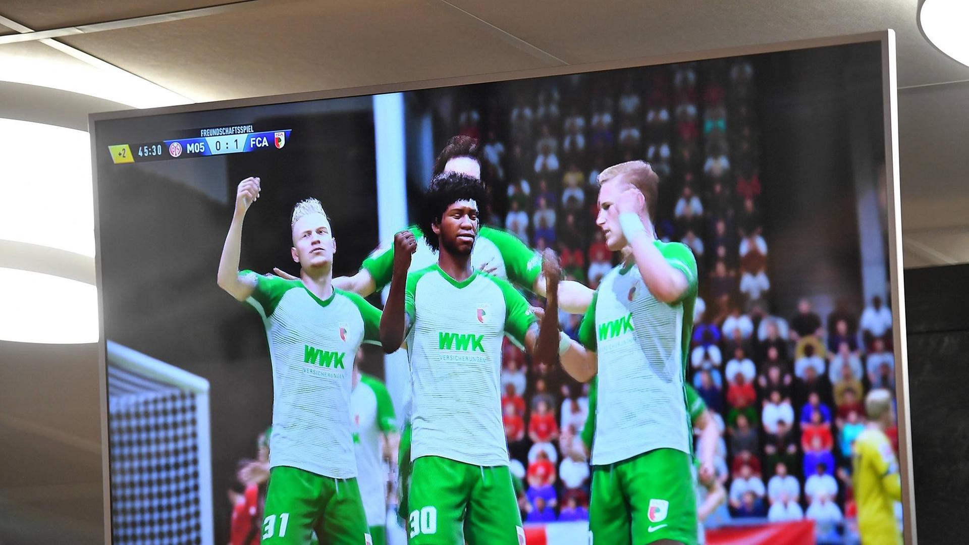 AAugsburger Spieler werden bei FIFA 19 dargestellt. AAugsburger Spieler werden bei FIFA 19 dargestellt.