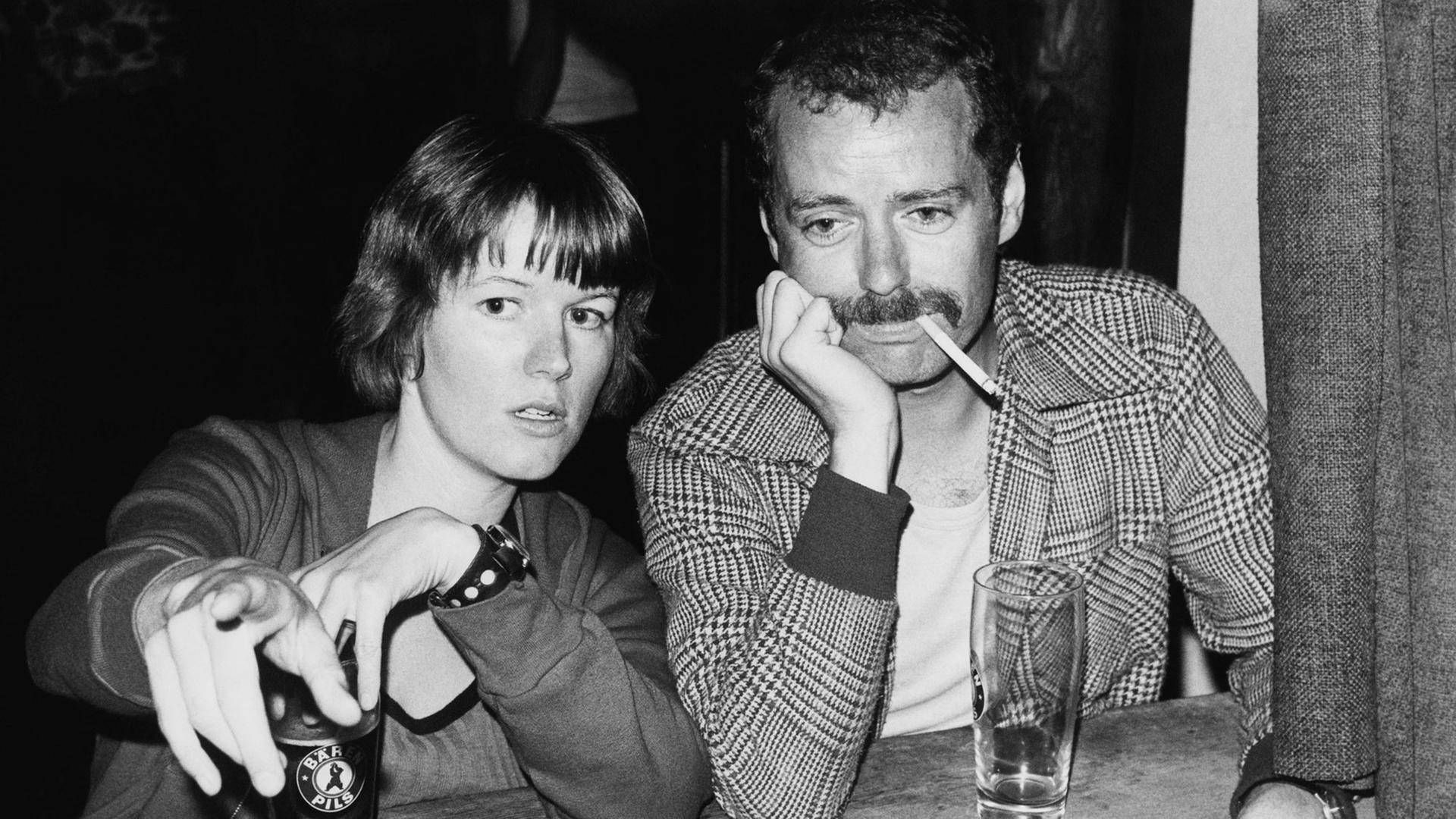 Der Filmemacher Lothar Lambert 1975 zusammen mit Dagmar Beiersdorf. Der Filmemacher Lothar Lambert 1975 zusammen mit Dagmar Beiersdorf.