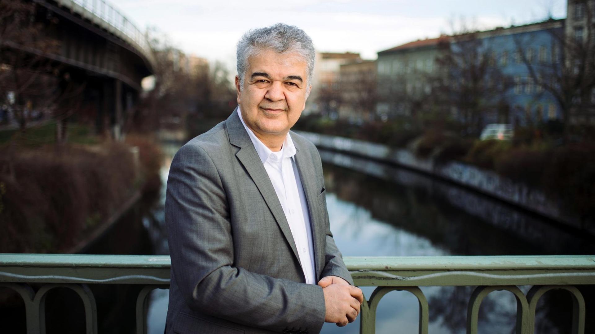 Der Bundesvorsitzende der Türkischen Gemeinde in Deutschland (TGD), Gökay Sofuoglu. Der Bundesvorsitzende der Türkischen Gemeinde in Deutschland (TGD), Gökay Sofuoglu.