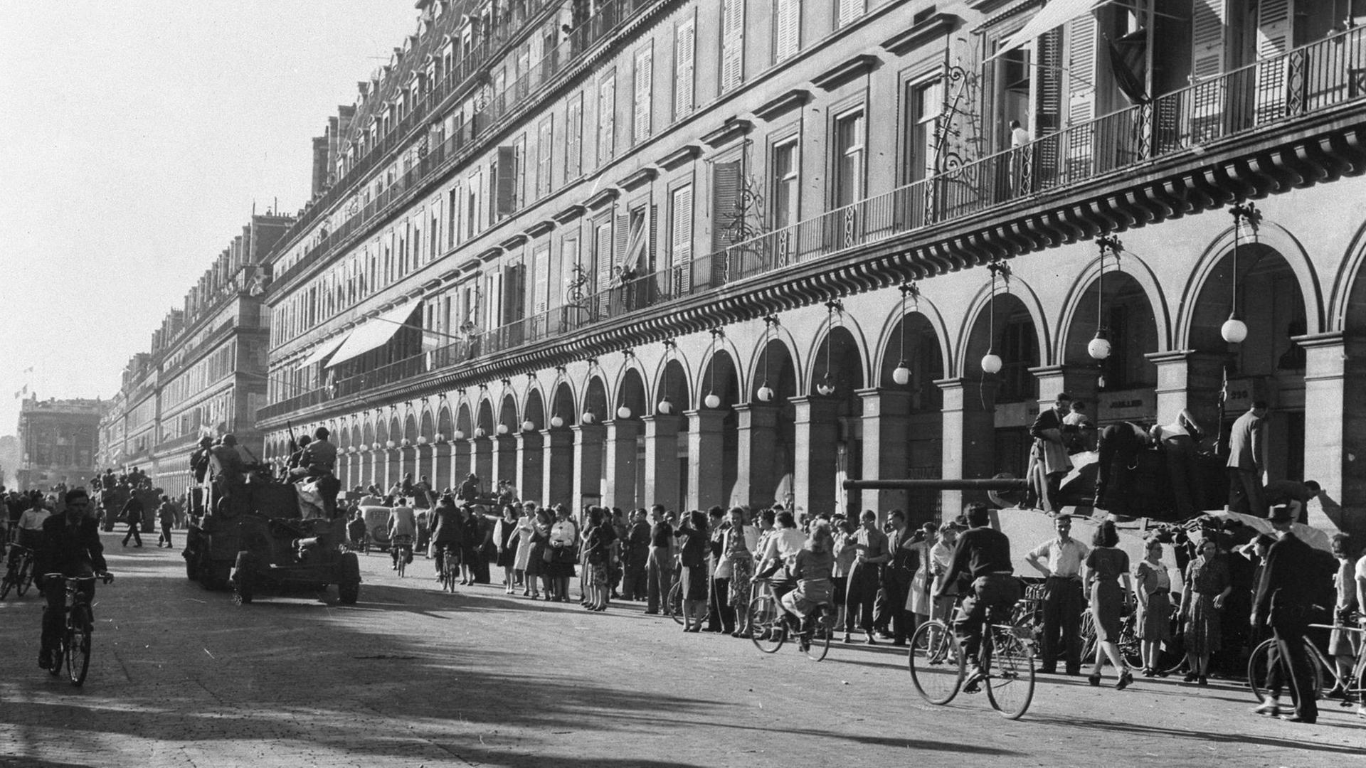 Befreiung von Paris am 25. August 1944 Befreiung von Paris am 25. August 1944