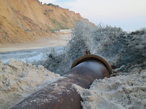 Rotes Kliff in Kampen auf Sylt - Die Sandvorspuelungen auf der Nordseeinsel Sylt Rotes Kliff in Kampen auf Sylt - Die Sandvorspuelungen auf der Nordseeinsel Sylt