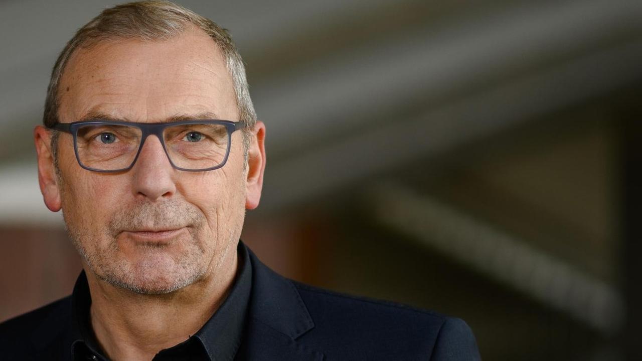 Der Soziologe Prof. Dr. Sighard Neckel Der Soziologe Prof. Dr. Sighard Neckel