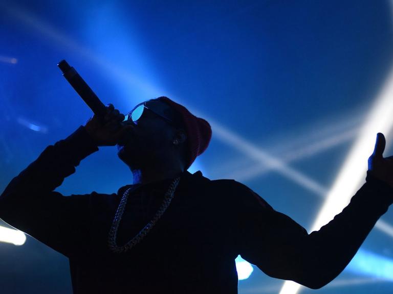Der Rapper Juice J auf der Bühne der Red Bull Music Academy in Detroit.