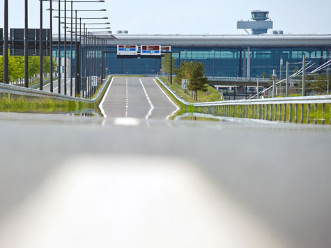 Flughafen Berlin Brandenburg Willy Brandt (BER) in Schönefeld Flughafen Berlin Brandenburg Willy Brandt (BER) in Schönefeld