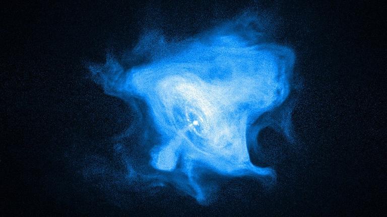 Der Crab-Nebel im Sternbild Stier enthält im Zentrum einen rasch rotierenden Neutronenstern