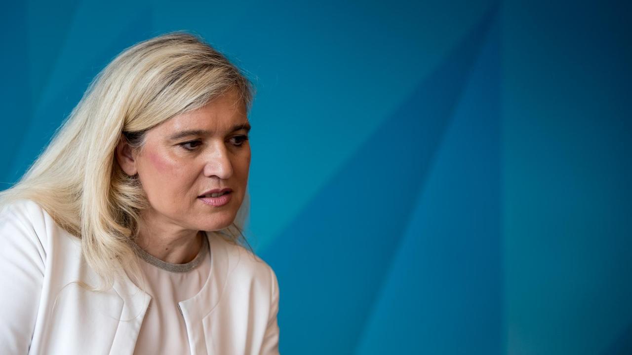 Melanie Huml (CSU), Gesundheitsministerin von Bayern. Melanie Huml (CSU), Gesundheitsministerin von Bayern.