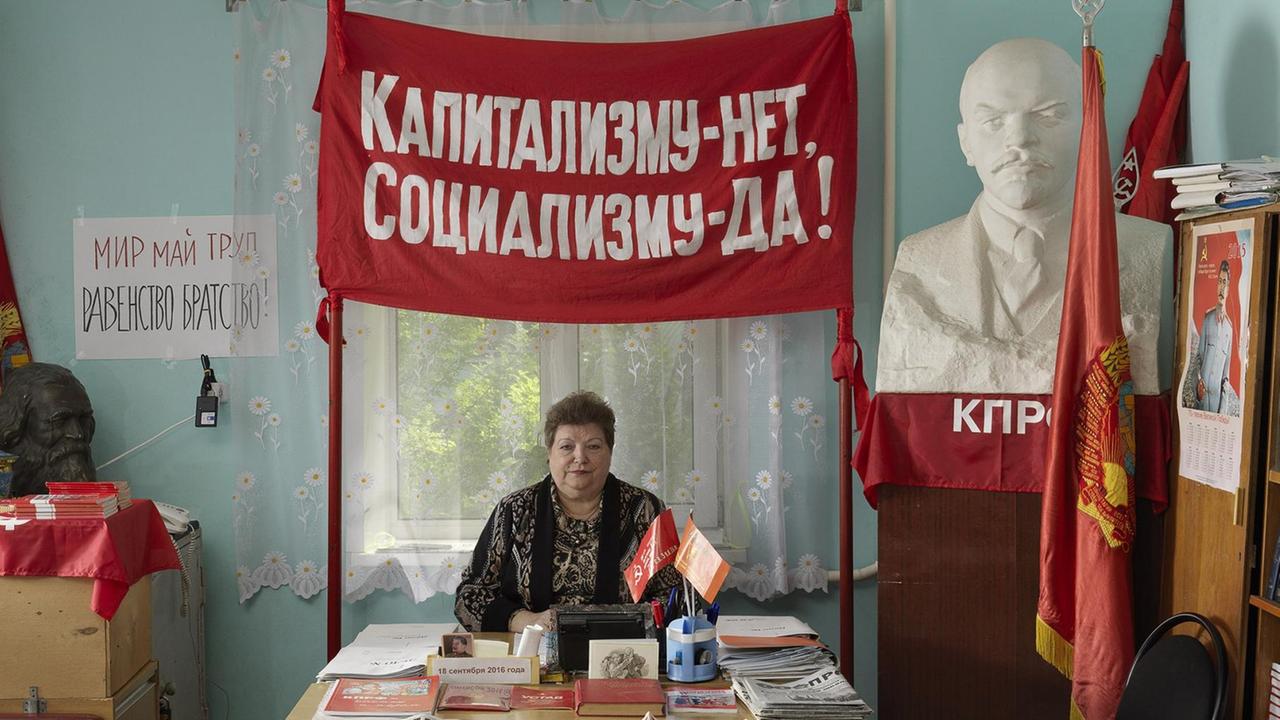 Red Utopia Red Utopia