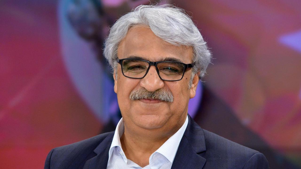 Mithat Sancar, Abgeordneter der prokurdischen Oppositionspartei HDP im türkischen Parlament, aufgenommen am 02.03.2017 während der ZDF-Talksendung "Maybrit Illner". Mithat Sancar, Abgeordneter der prokurdischen Oppositionspartei HDP im türkischen Parlament, aufgenommen am 02.03.2017 während der ZDF-Talksendung "Maybrit Illner".