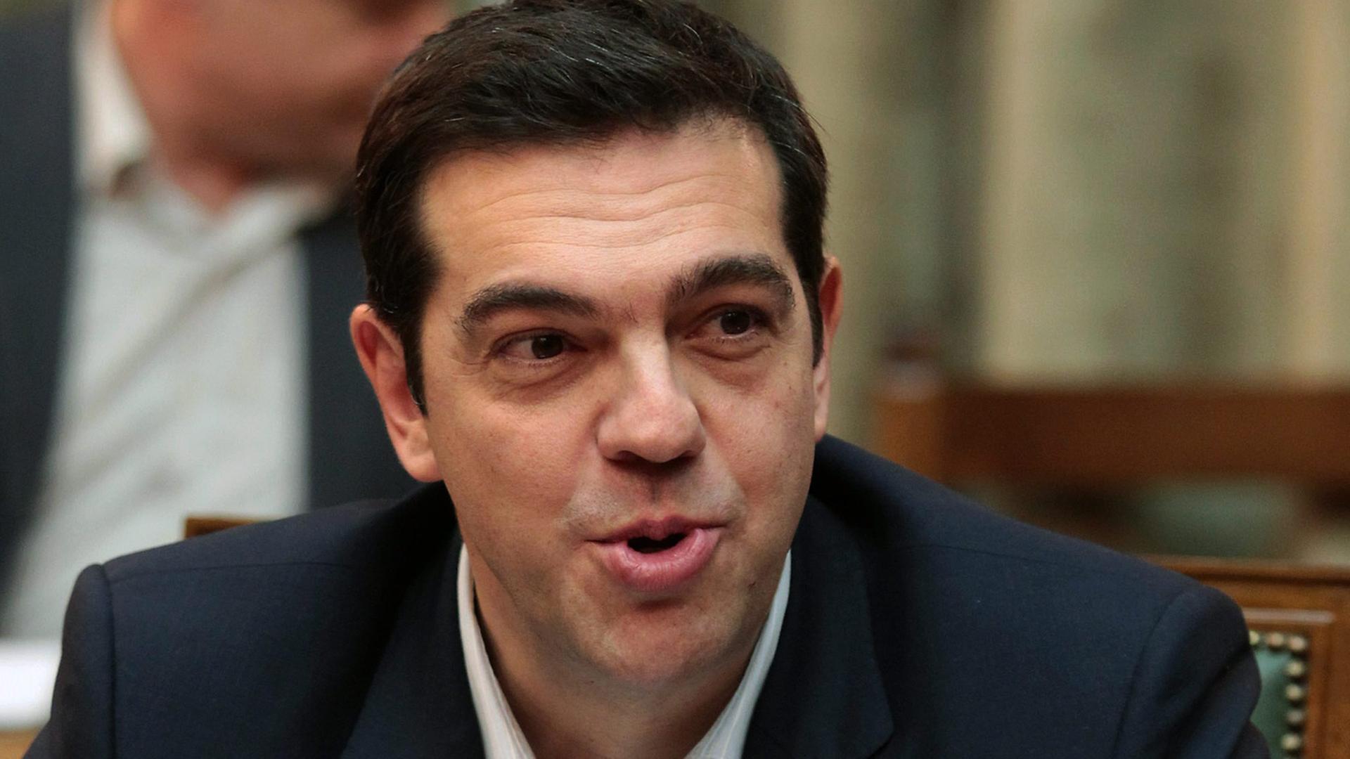 Griechenlands Ministerpräsident Alexis Tsipras bei seiner ersten Kabinettssitzung. Griechenlands Ministerpräsident Alexis Tsipras bei seiner ersten Kabinettssitzung.