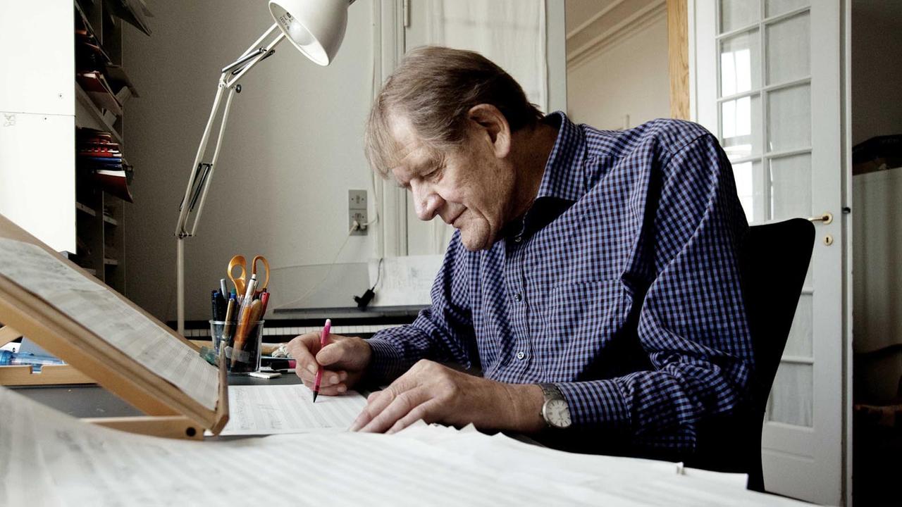 Die undatierte Aufnahme zeigt den dänischen Komponisten Per Noergard. Noergard erhält 2016 den Ernst von Siemens Musikpreis.