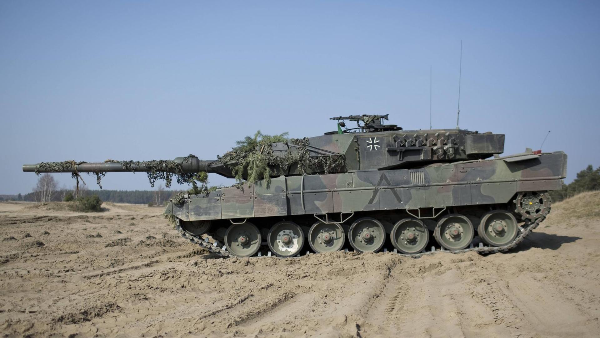 Kampfpanzer Leopard 2 Kampfpanzer Leopard 2