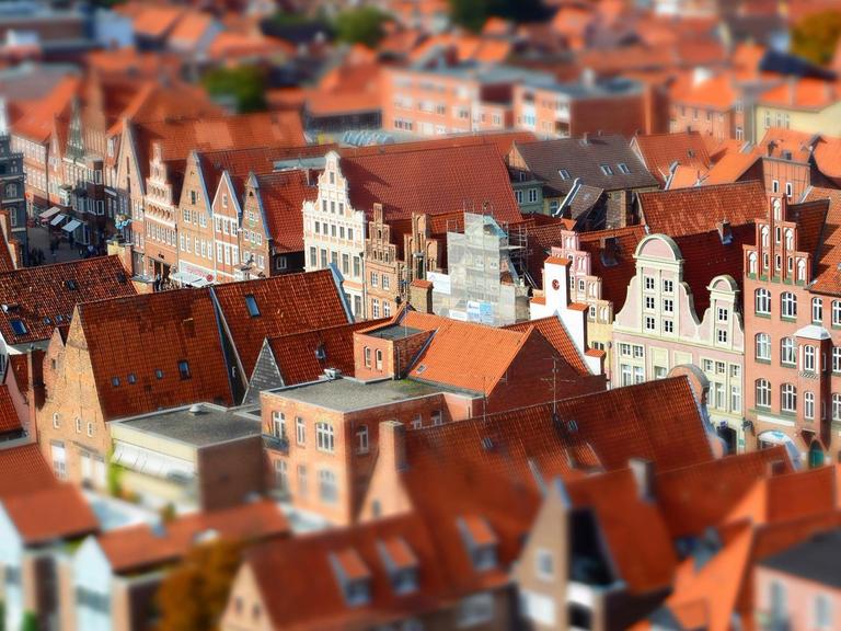 Luftaufnahme der Stadt Lüneburg in Deutschland.