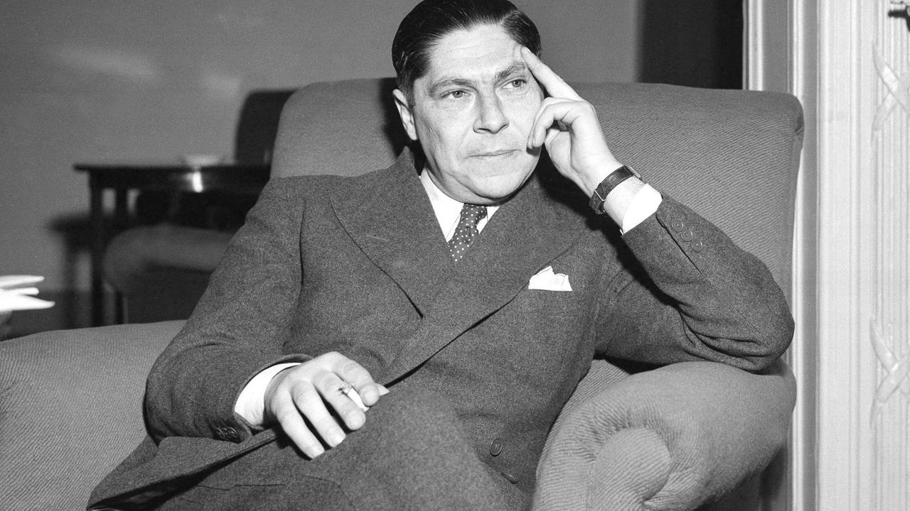 Arthur Koestler, 1948 in Rom Arthur Koestler, 1948 in Rom