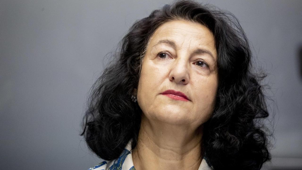 29.08.2019, Berlin: Necla Kelek, Autorin und Vorstandsfrau von Terre des Femmes, nimmt an einer Pressekonferenz von Terre des Femmes «Für ein Verbot des Kinderkopftuches in öffentlichen Bildungseinrichtungen» teil. 29.08.2019, Berlin: Necla Kelek, Autorin und Vorstandsfrau von Terre des Femmes, nimmt an einer Pressekonferenz von Terre des Femmes «Für ein Verbot des Kinderkopftuches in öffentlichen Bildungseinrichtungen» teil.
