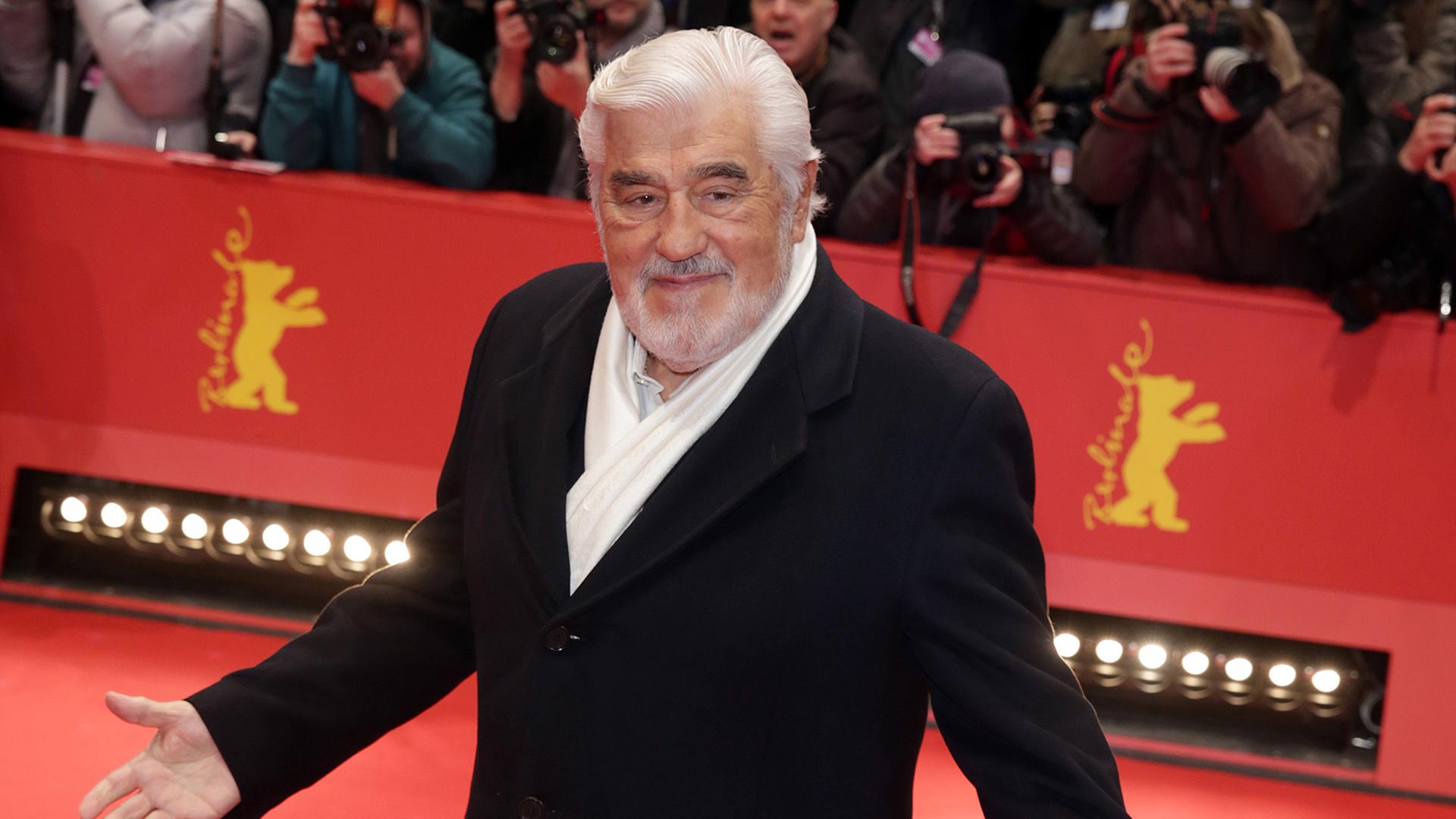 Schauspieler Mario Adorf auf dem roten Teppich. Schauspieler Mario Adorf auf dem roten Teppich.