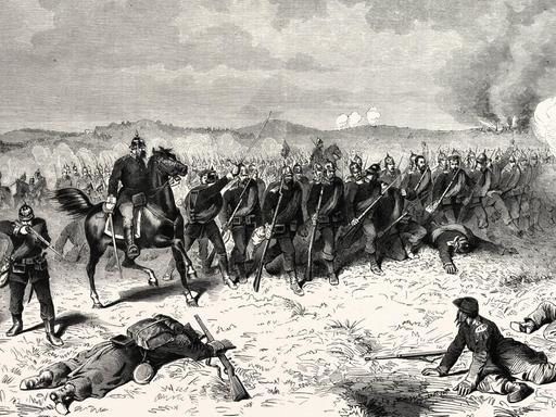 Preußische Truppen bei der Schlacht von Sedan am 1. September 1870 (Illustration): Gefallene und verwundete französische Soldaten vor der heranrückenden preußischen Garde