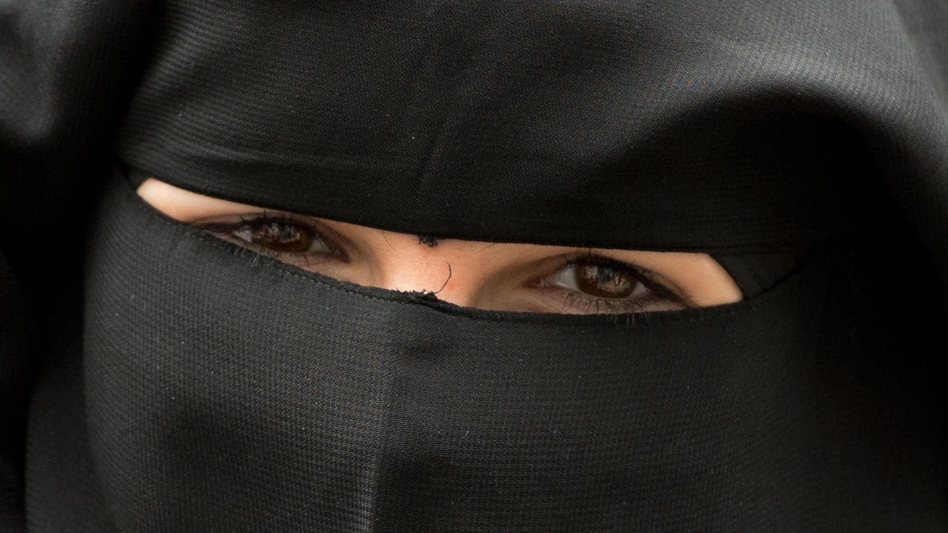 Leider liegt für dieses Bild keine Bildbeschreibung vor Leider liegt für dieses Bild keine Bildbeschreibung vor